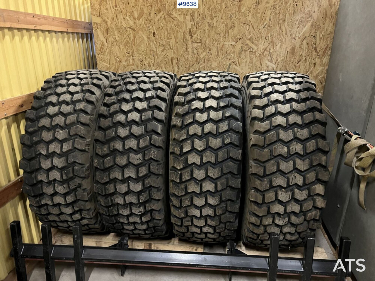 4 Nokian 20.5R25 tires on rims - Комплект колела за Строителна техника: снимка 3 4 Nokian 20.5R25 tires on rims - Комплект колела за Строителна техника: снимка 3