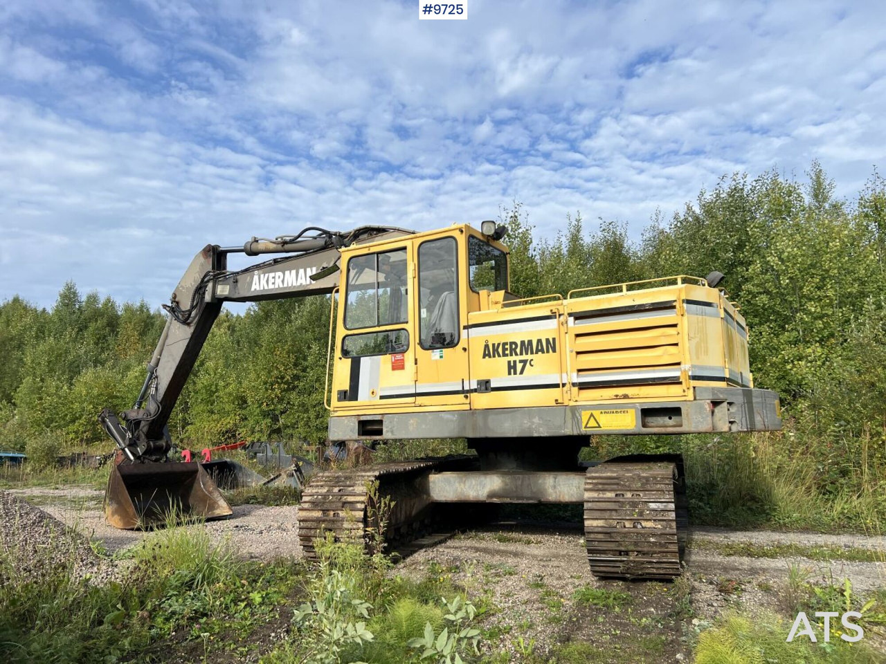 Akerman H7c Excavator with bucket - Верижен багер: снимка 1 Akerman H7c Excavator with bucket - Верижен багер: снимка 1