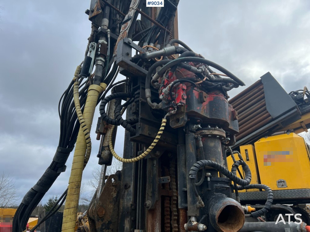 Comacchio Drill Rig MC 500 N (VIDEO) - Пробивна машина: снимка 5 Comacchio Drill Rig MC 500 N (VIDEO) - Пробивна машина: снимка 5