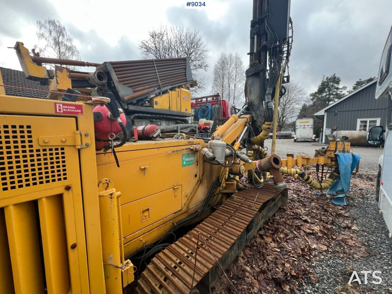 Comacchio Drill Rig MC 500 N (VIDEO) - Пробивна машина: снимка 3 Comacchio Drill Rig MC 500 N (VIDEO) - Пробивна машина: снимка 3