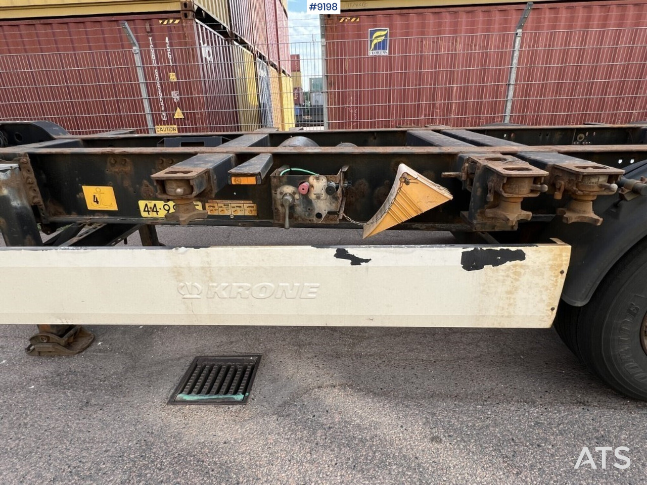 Container chassi - Krone SD - Контейнеровоз/ Сменна каросерия полуремарке: снимка 5 Container chassi - Krone SD - Контейнеровоз/ Сменна каросерия полуремарке: снимка 5