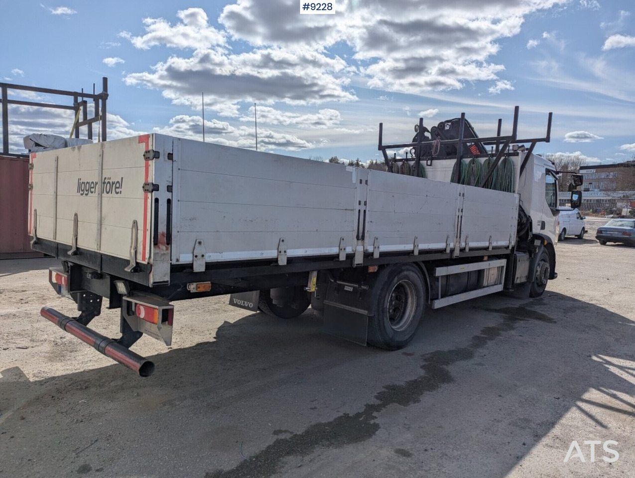 Crane Truck Volvo FL 280 4X2 with HIAB XS 144 E-5 crane (SEE VIDEO) - Камион с кран: снимка 4 Crane Truck Volvo FL 280 4X2 with HIAB XS 144 E-5 crane (SEE VIDEO) - Камион с кран: снимка 4
