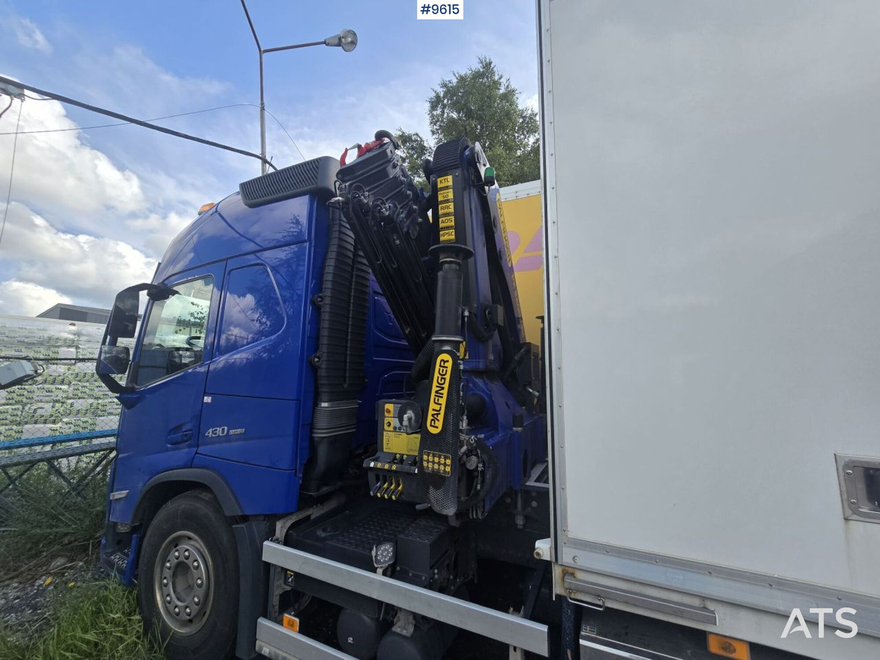 Crane Truck Volvo FM 62TR - Камион с кран, Камион фургон: снимка 3 Crane Truck Volvo FM 62TR - Камион с кран, Камион фургон: снимка 3
