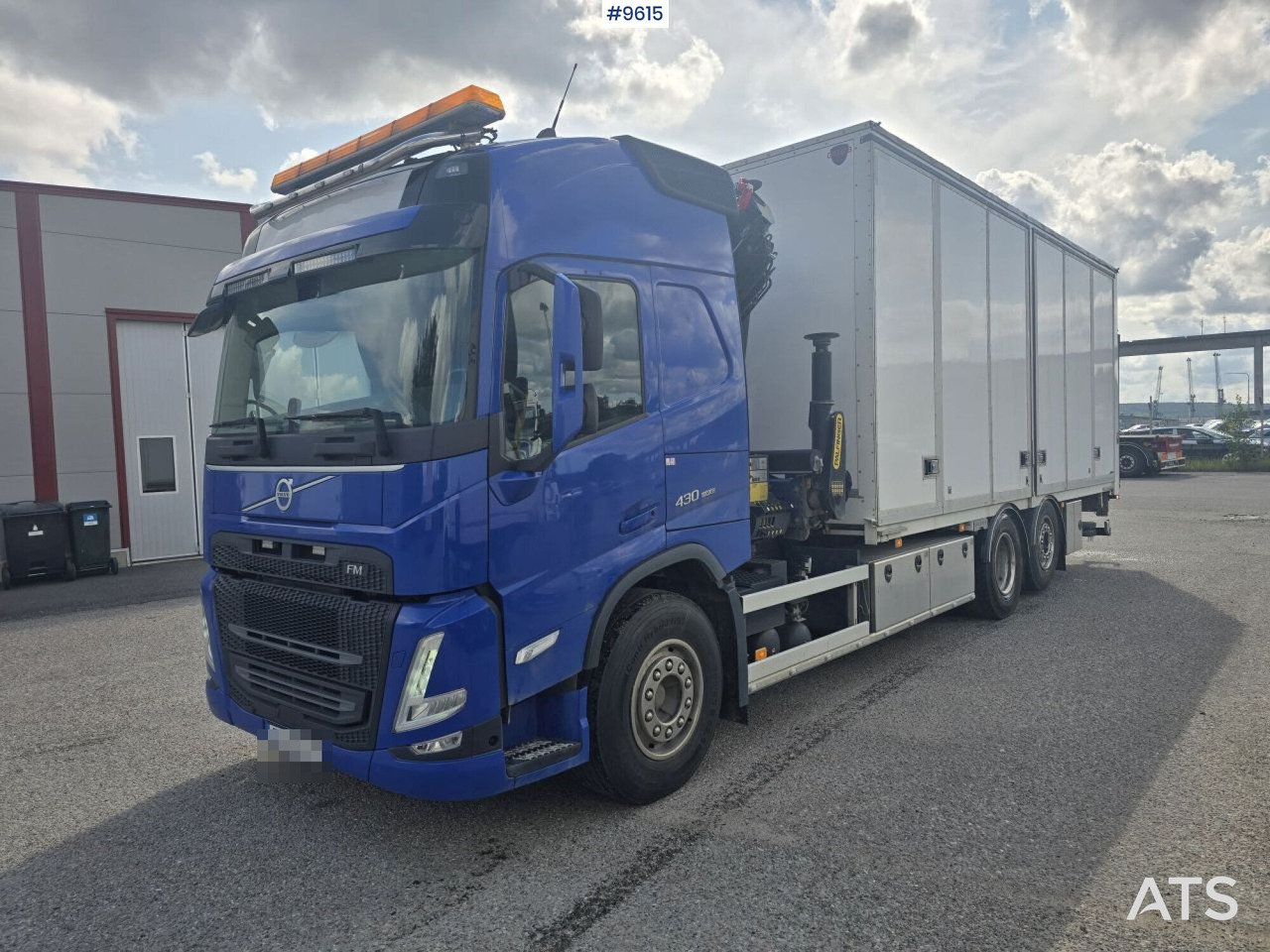 Crane Truck Volvo FM 62TR - Камион с кран, Камион фургон: снимка 1 Crane Truck Volvo FM 62TR - Камион с кран, Камион фургон: снимка 1