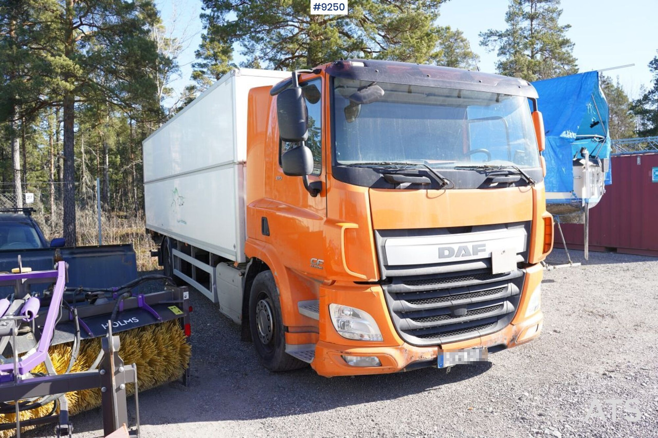 DAF CF 370Y Box truck, Height adjustable box - Камион фургон: снимка 3 DAF CF 370Y Box truck, Height adjustable box - Камион фургон: снимка 3
