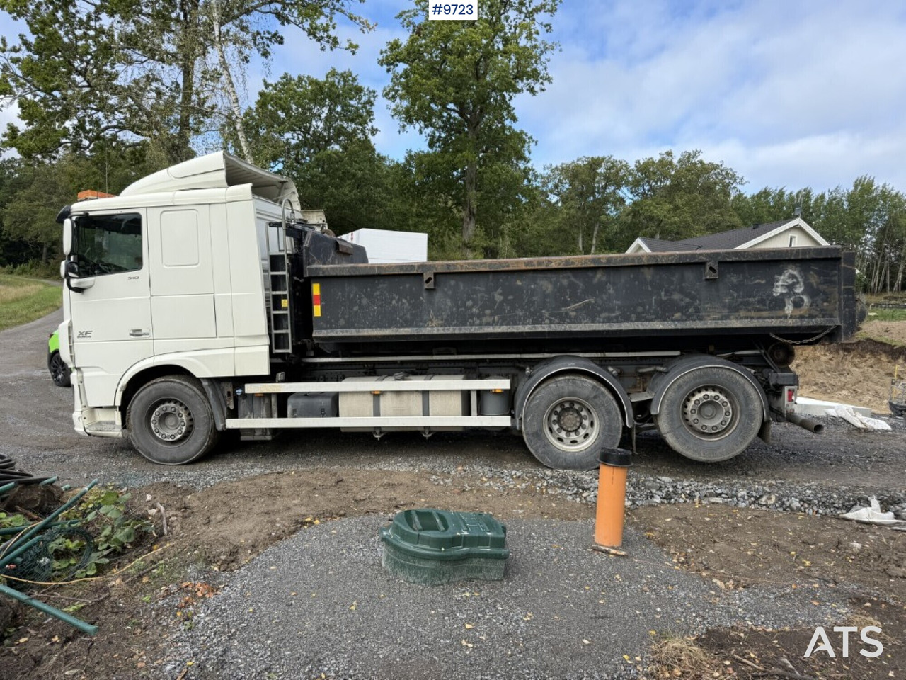 DAF FAN XL510Z hooklift with flatbed - Мултилифт с кука камион: снимка 2 DAF FAN XL510Z hooklift with flatbed - Мултилифт с кука камион: снимка 2