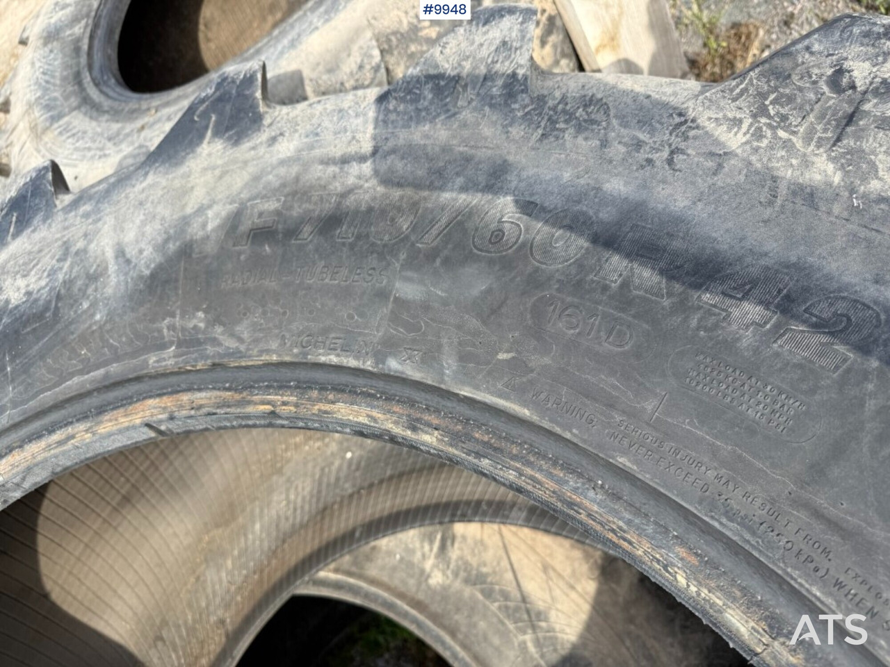 Däck till traktor Michelin fram och bak - Гума за Трактор: снимка 5 Däck till traktor Michelin fram och bak - Гума за Трактор: снимка 5