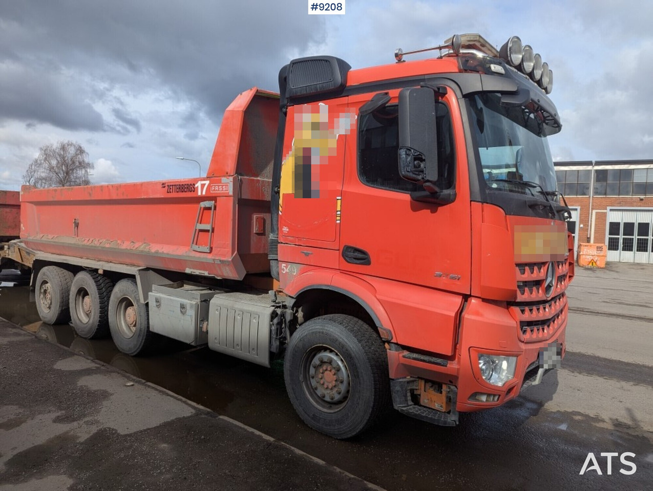 Dump / dozer truck Mercedes Benz Arocs 3251 8X4 with tipper wagon - Самосвал камион: снимка 2 Dump / dozer truck Mercedes Benz Arocs 3251 8X4 with tipper wagon - Самосвал камион: снимка 2