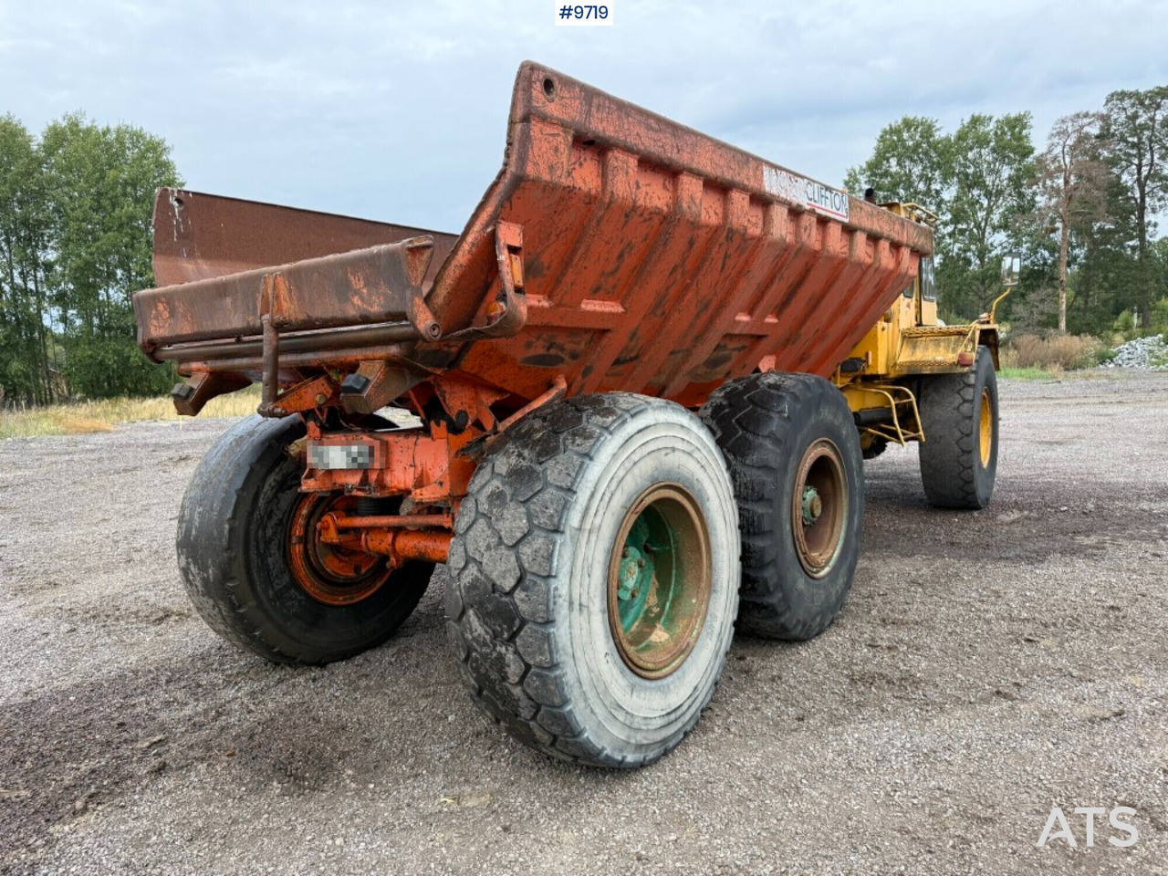 Dump truck Volvo BM S 860 - Съчленен самосвал: снимка 4 Dump truck Volvo BM S 860 - Съчленен самосвал: снимка 4
