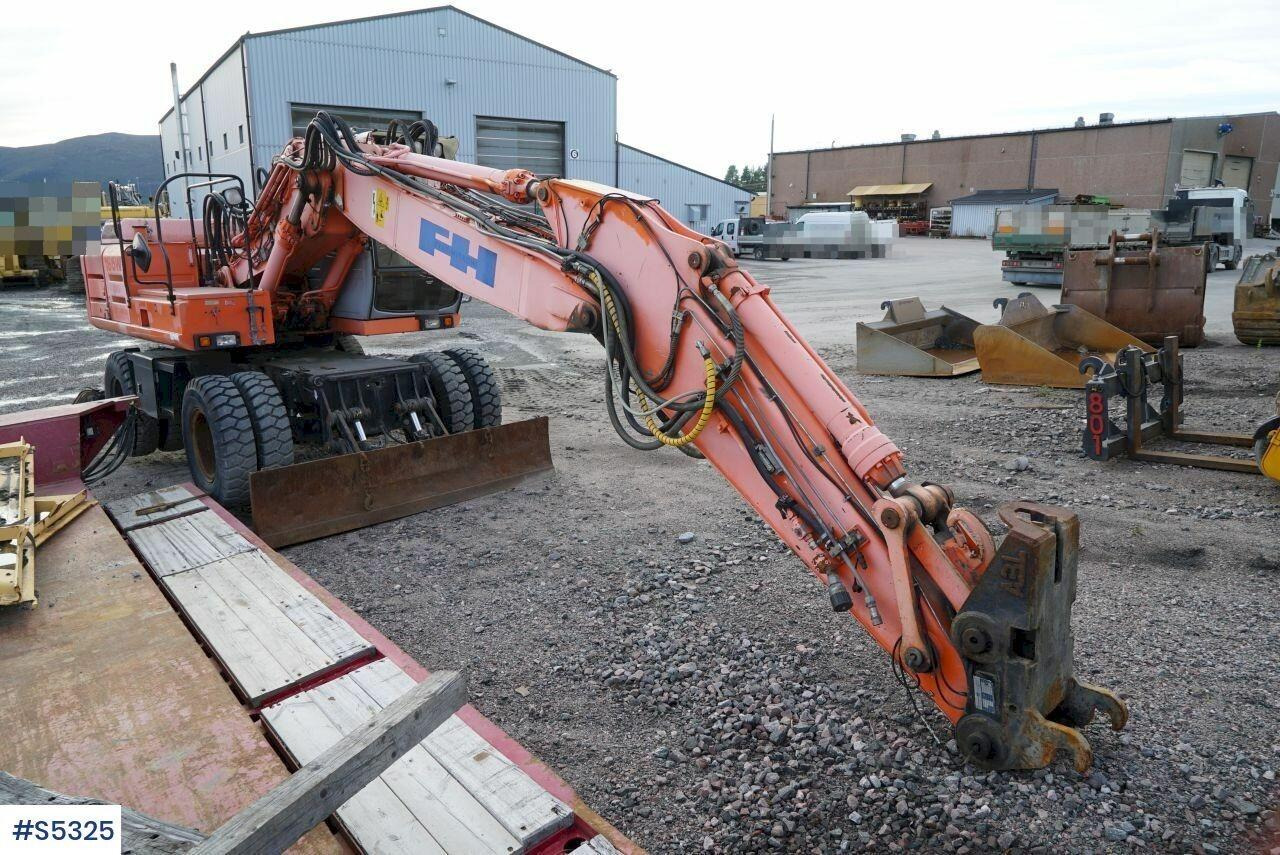 Багер EXCAVATOR Hitachi  EX165W with tools: снимка 7 Багер EXCAVATOR Hitachi  EX165W with tools: снимка 7