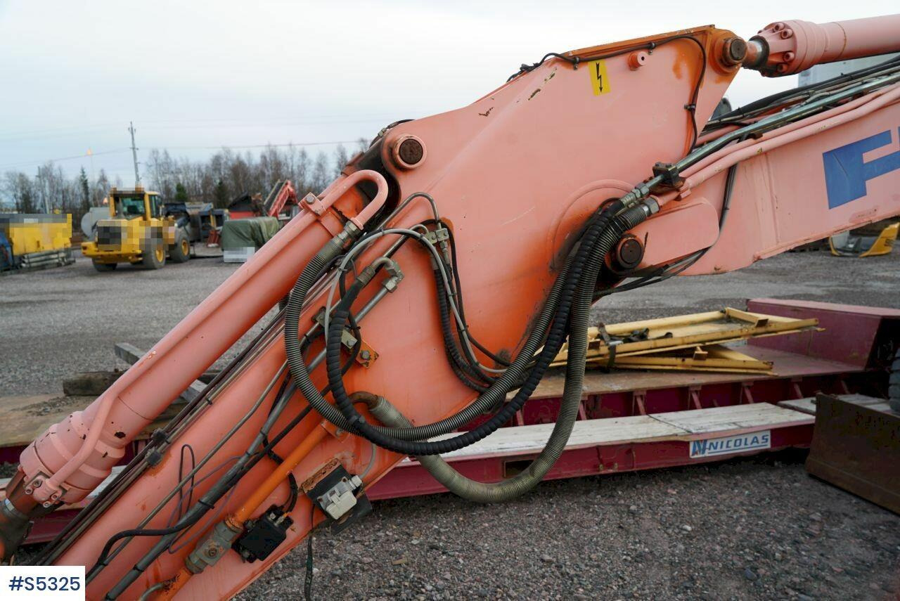 Багер EXCAVATOR Hitachi  EX165W with tools: снимка 15 Багер EXCAVATOR Hitachi  EX165W with tools: снимка 15