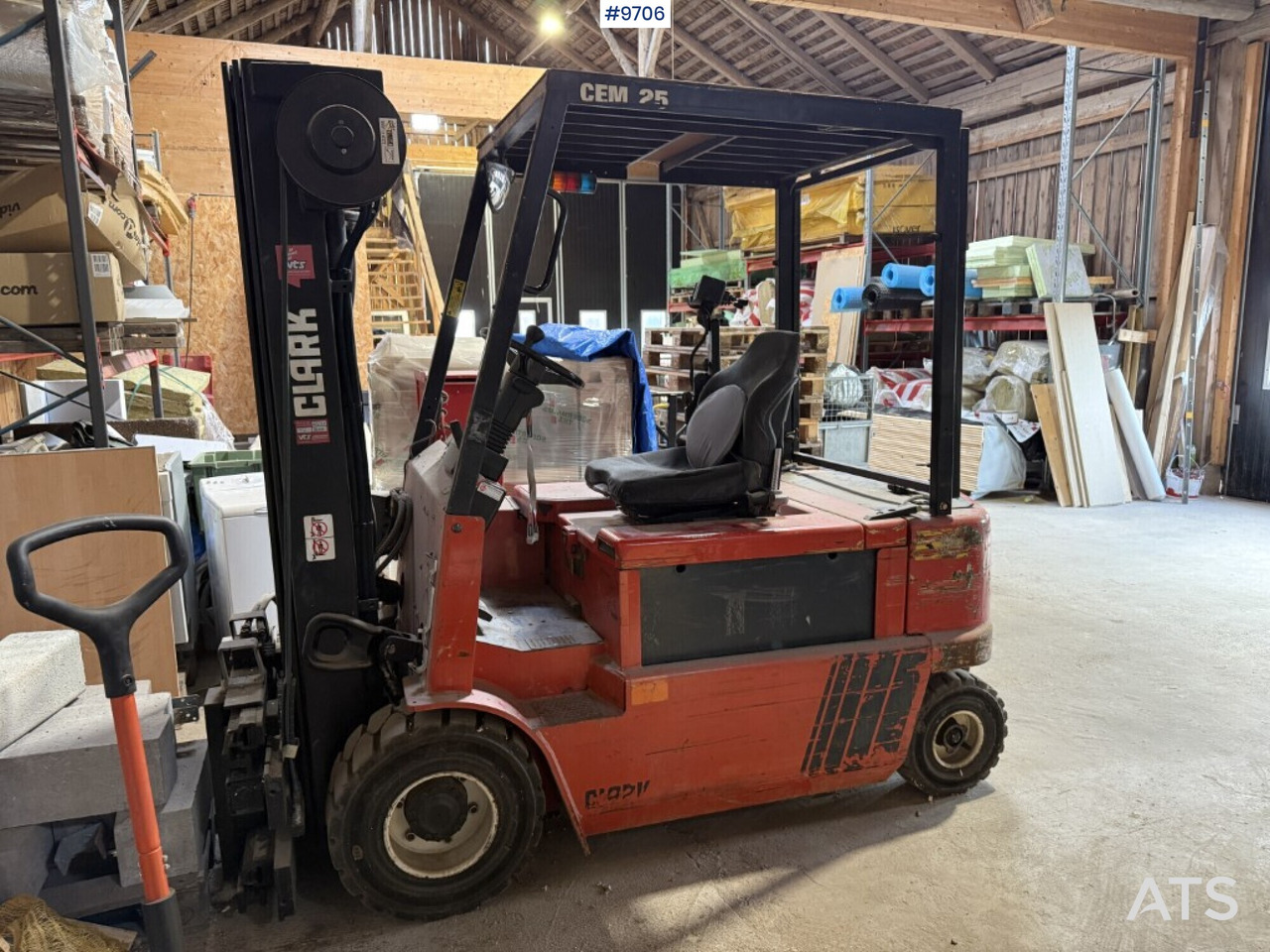 Forklift Clark CEM 25 - Електрокар: снимка 1 Forklift Clark CEM 25 - Електрокар: снимка 1