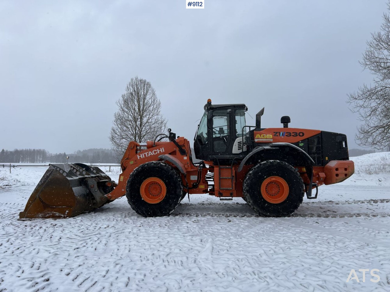 Hitachi ZW 330-5B Wheel loader with bucket (VIDEO) - Колесен товарач: снимка 1 Hitachi ZW 330-5B Wheel loader with bucket (VIDEO) - Колесен товарач: снимка 1