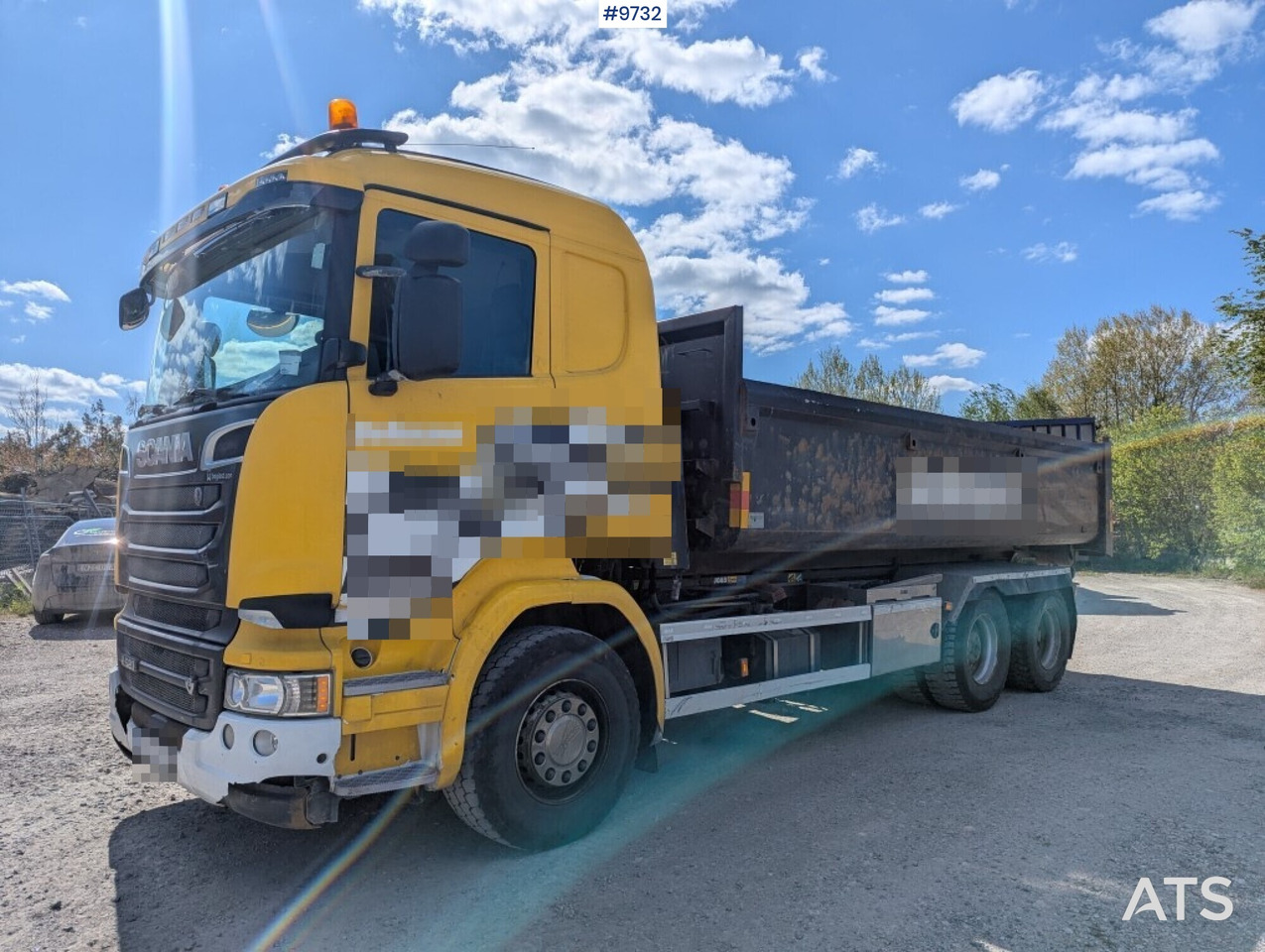 Hooklift Truck Scania R520 6x2 with flatbed - Мултилифт с кука камион: снимка 2 Hooklift Truck Scania R520 6x2 with flatbed - Мултилифт с кука камион: снимка 2