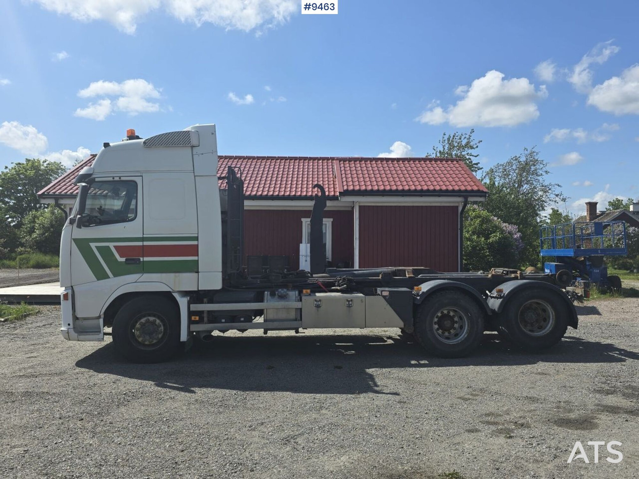 Hooklift Volvo FH12 6x2 (SEE VIDEO) - Мултилифт с кука камион: снимка 2 Hooklift Volvo FH12 6x2 (SEE VIDEO) - Мултилифт с кука камион: снимка 2