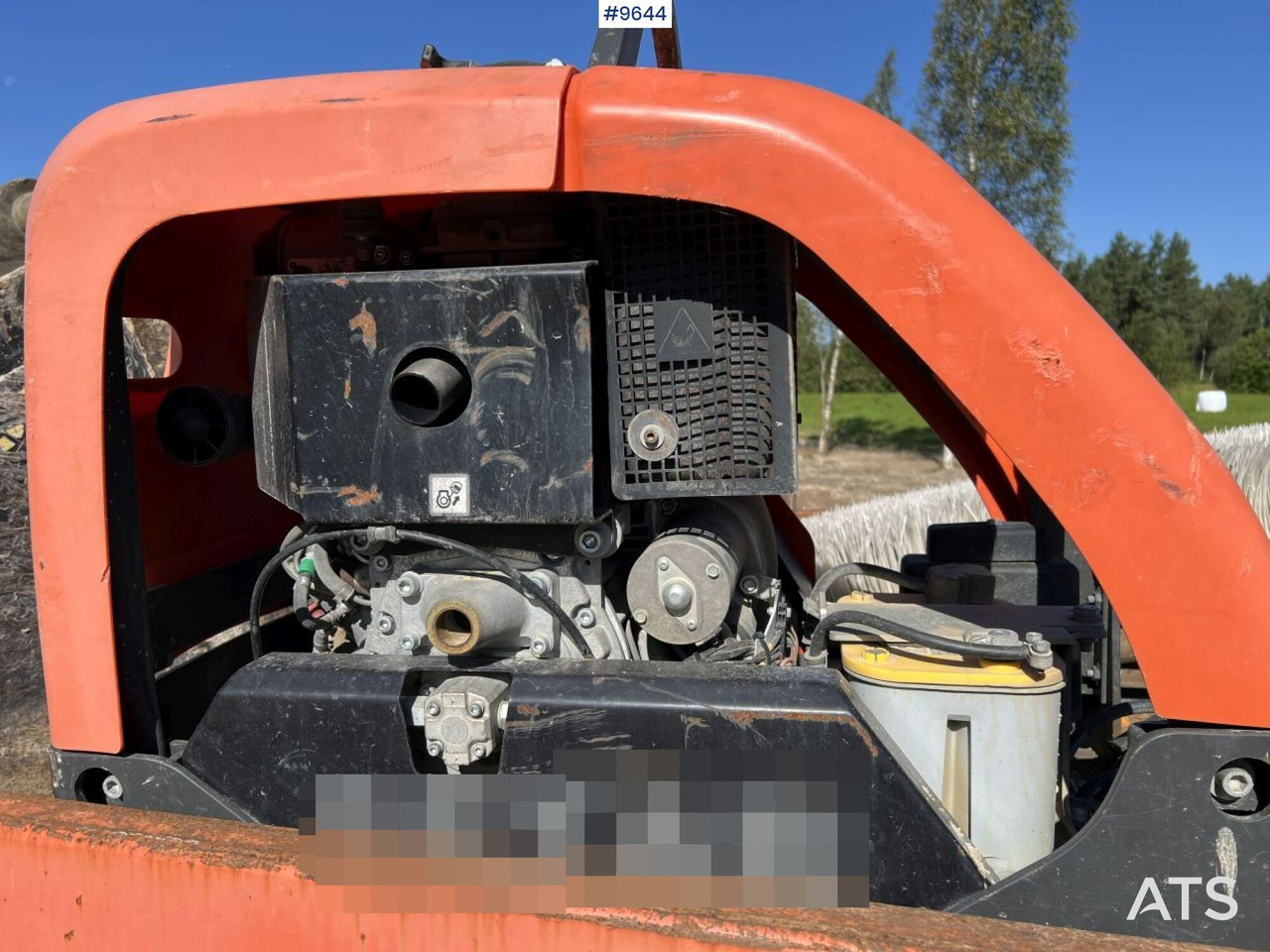 Husqvarna LG504 Vibratory Plate - Виброплоча: снимка 5 Husqvarna LG504 Vibratory Plate - Виброплоча: снимка 5