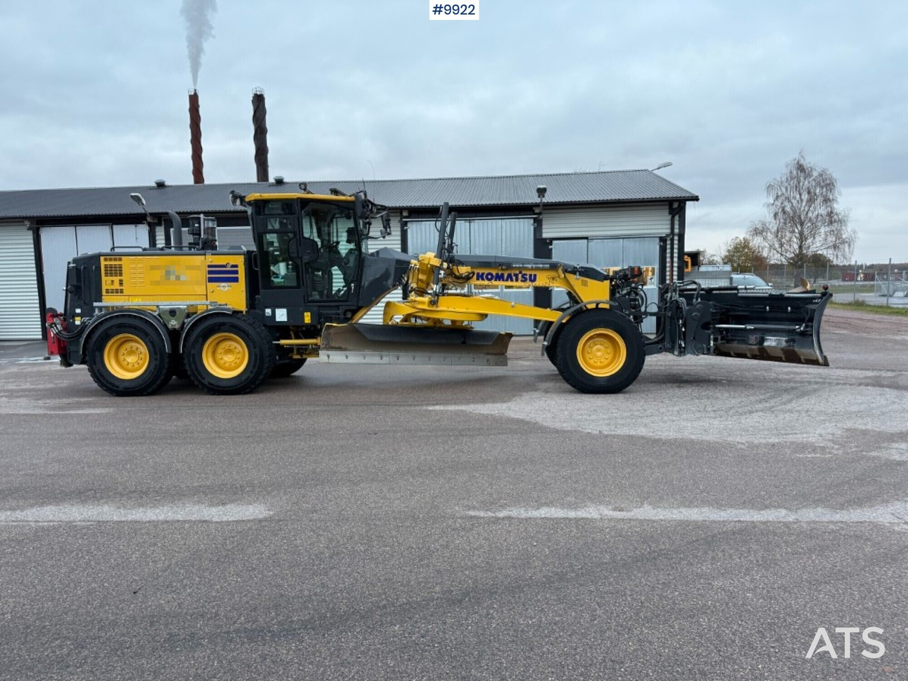 Komatsu GD675-7E0 motor grader with GPS - Грейдер: снимка 1 Komatsu GD675-7E0 motor grader with GPS - Грейдер: снимка 1