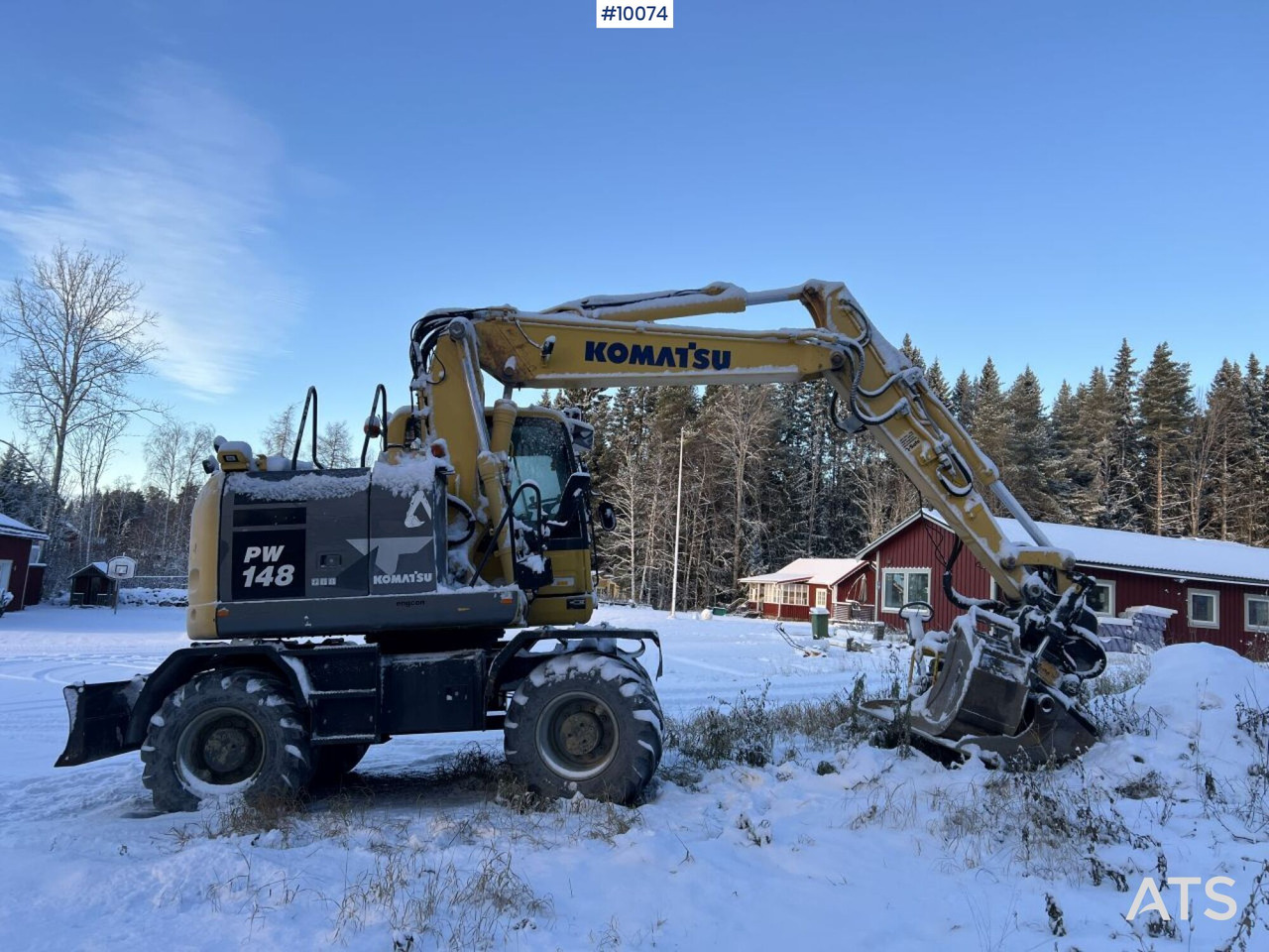 Komatsu PW148 Wheeled excavator with rotor and buckets - Колесен багер: снимка 2 Komatsu PW148 Wheeled excavator with rotor and buckets - Колесен багер: снимка 2