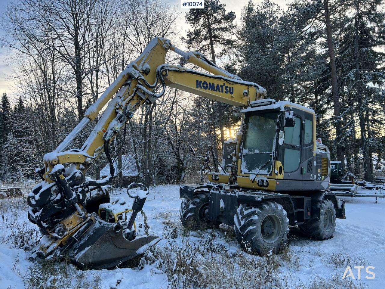Komatsu PW148 Wheeled excavator with rotor and buckets - Колесен багер: снимка 3 Komatsu PW148 Wheeled excavator with rotor and buckets - Колесен багер: снимка 3