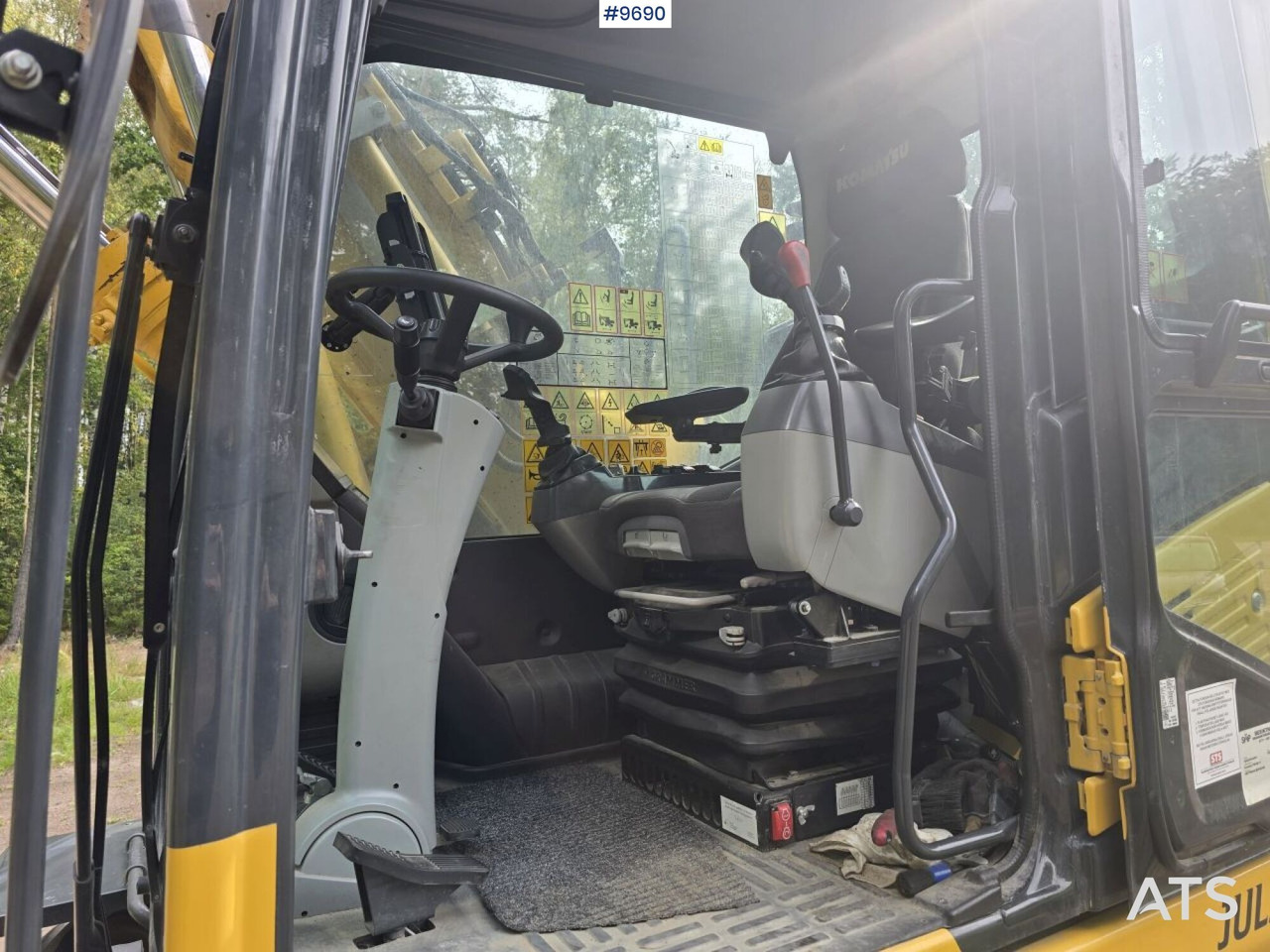 Komatsu PW160-11 with machine control - Колесен багер: снимка 5 Komatsu PW160-11 with machine control - Колесен багер: снимка 5