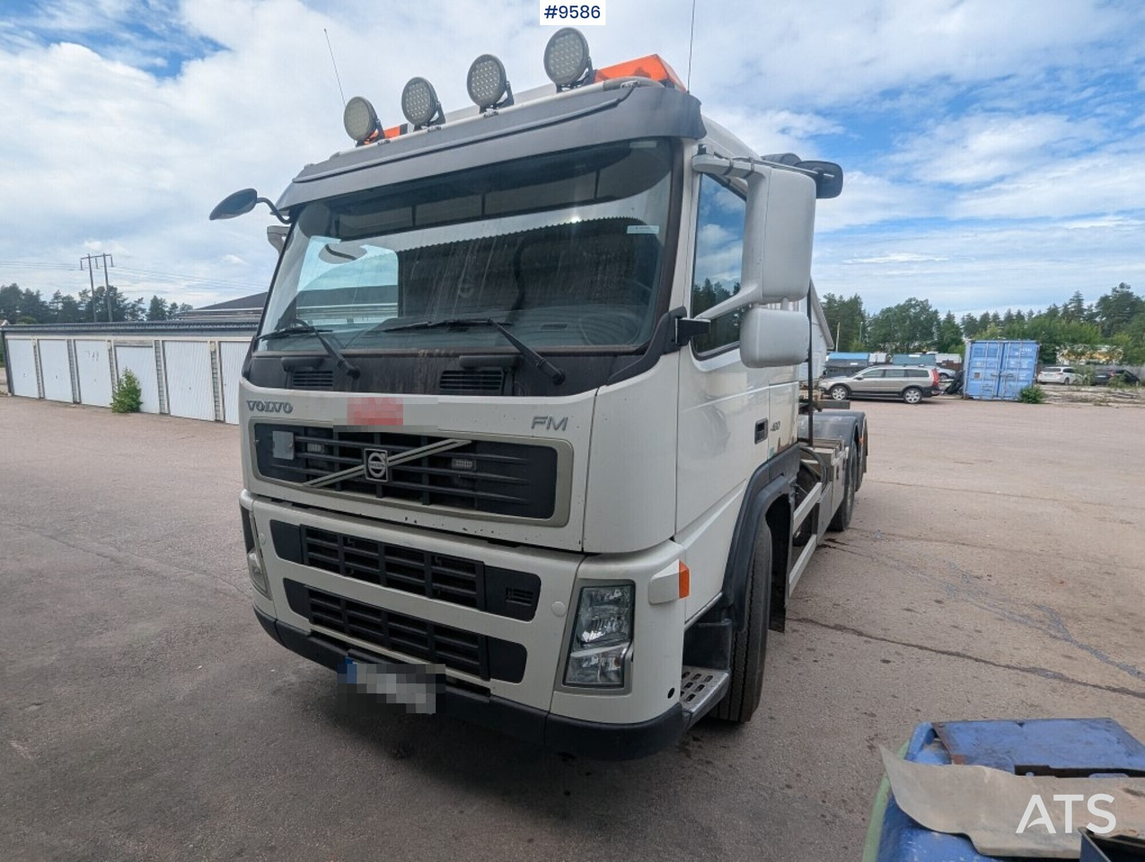 Lastväxlare Volvo FM420 6X2 med snabblåssystem - Мултилифт с кука камион: снимка 4 Lastväxlare Volvo FM420 6X2 med snabblåssystem - Мултилифт с кука камион: снимка 4