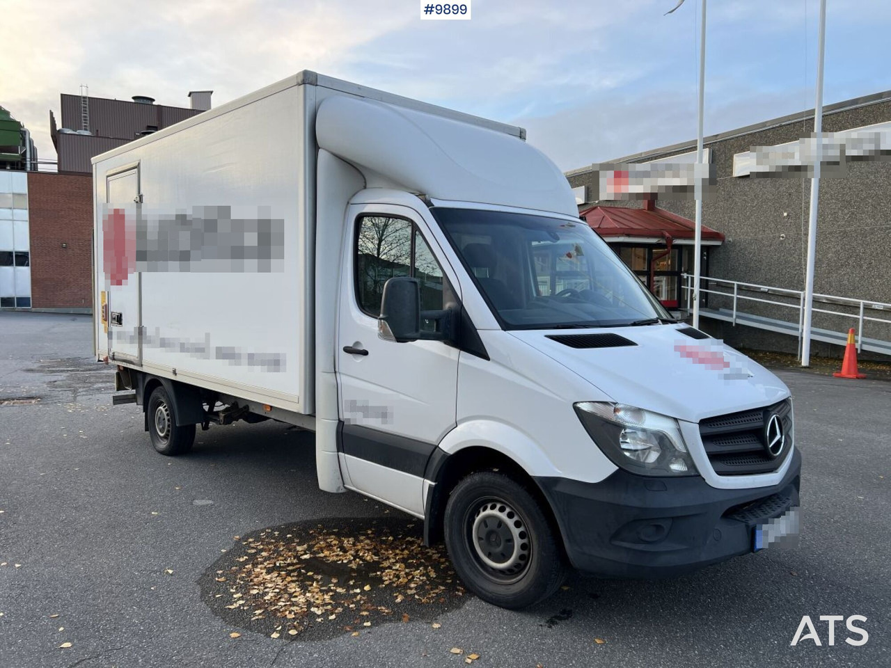 Mercedes Benz Sprinter Skåpbil med bakgavellyft - Лекотоварен автомобил фургон: снимка 2 Mercedes Benz Sprinter Skåpbil med bakgavellyft - Лекотоварен автомобил фургон: снимка 2