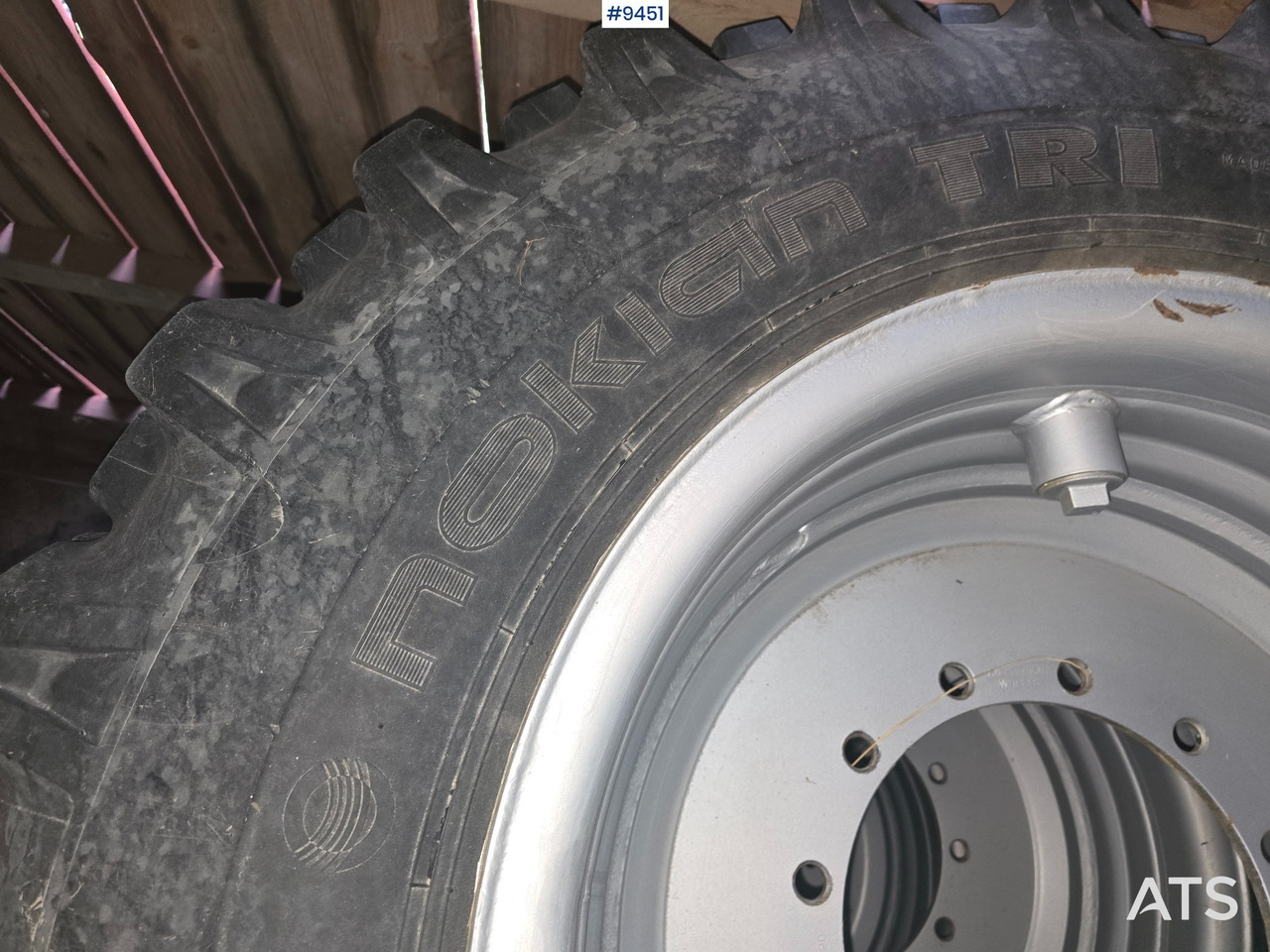 Строително оборудване NOKIAN TIRE AND RIM FOR HUDDIG: снимка 6