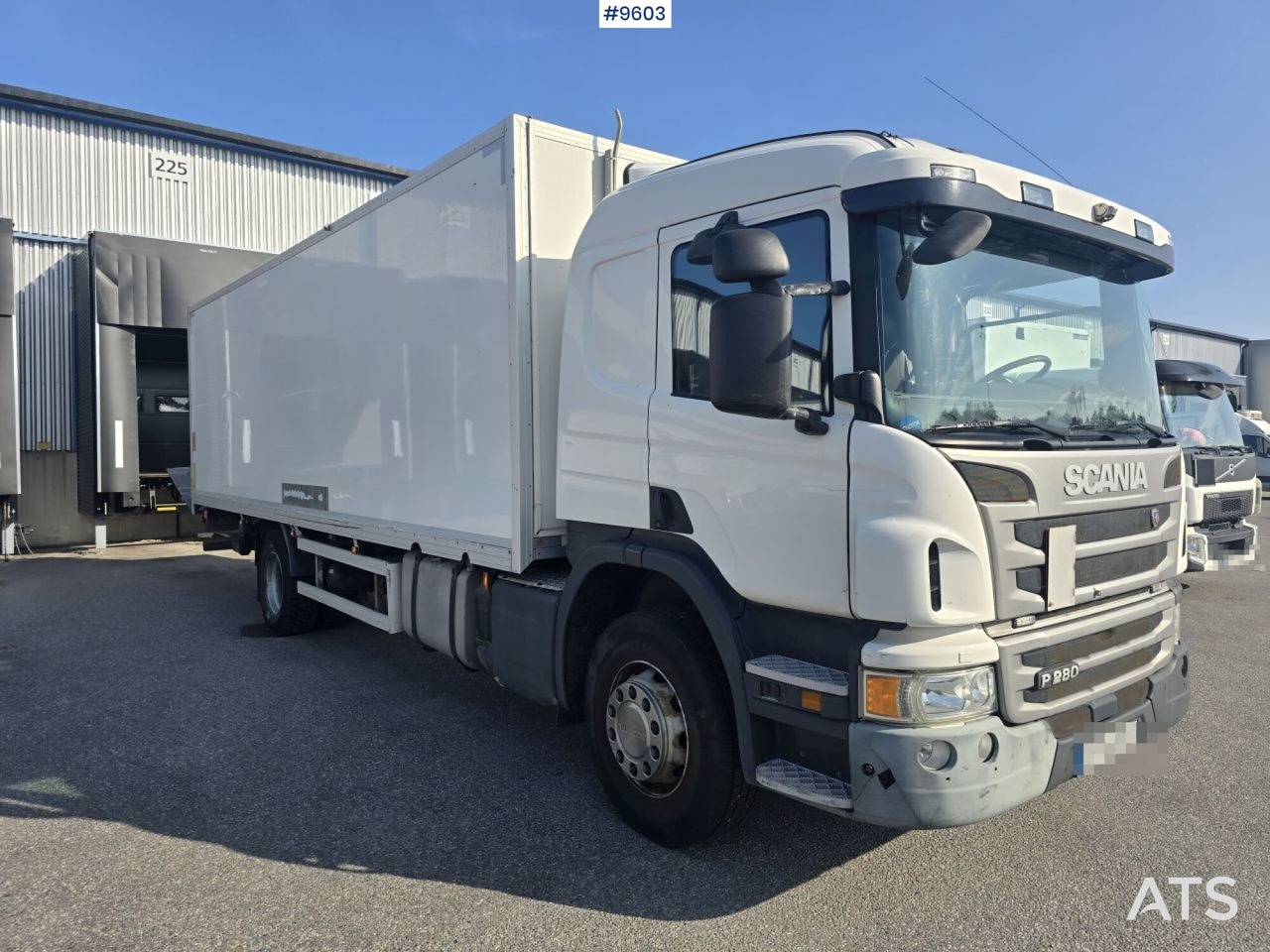 Scania P280 Skåpbil - Камион фургон: снимка 2 Scania P280 Skåpbil - Камион фургон: снимка 2
