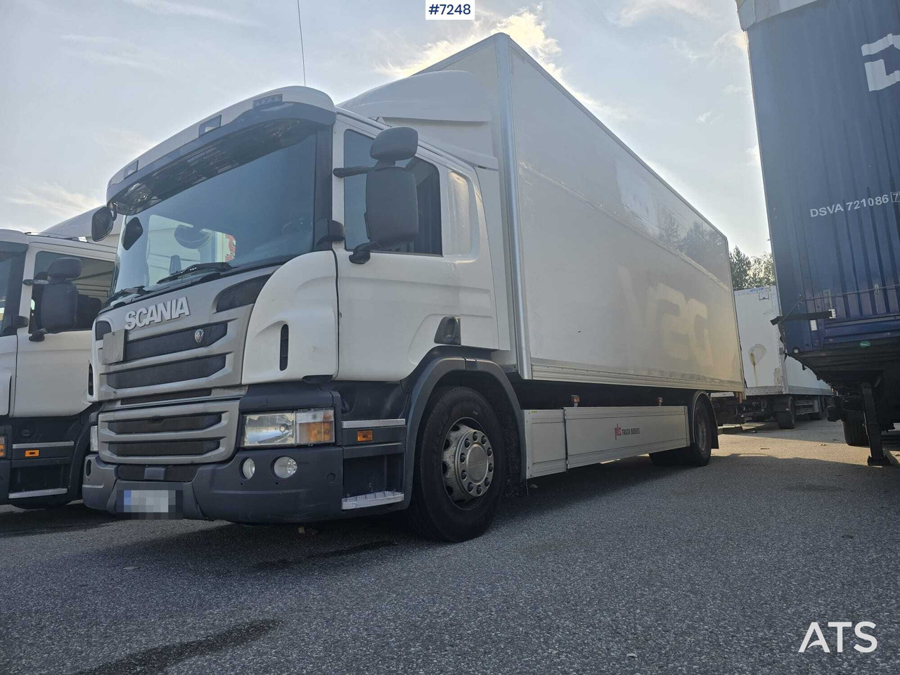 Scania P320 Box truck with tail lift - Камион фургон: снимка 1 Scania P320 Box truck with tail lift - Камион фургон: снимка 1