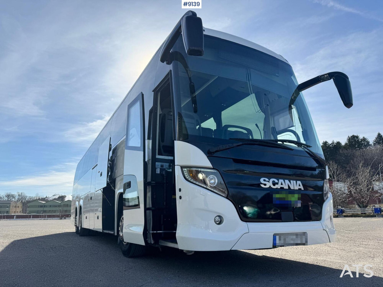 Scania Touring HD Tour bus 57 + 2 seats (SEE VIDEO) - Туристически автобус: снимка 2 Scania Touring HD Tour bus 57 + 2 seats (SEE VIDEO) - Туристически автобус: снимка 2