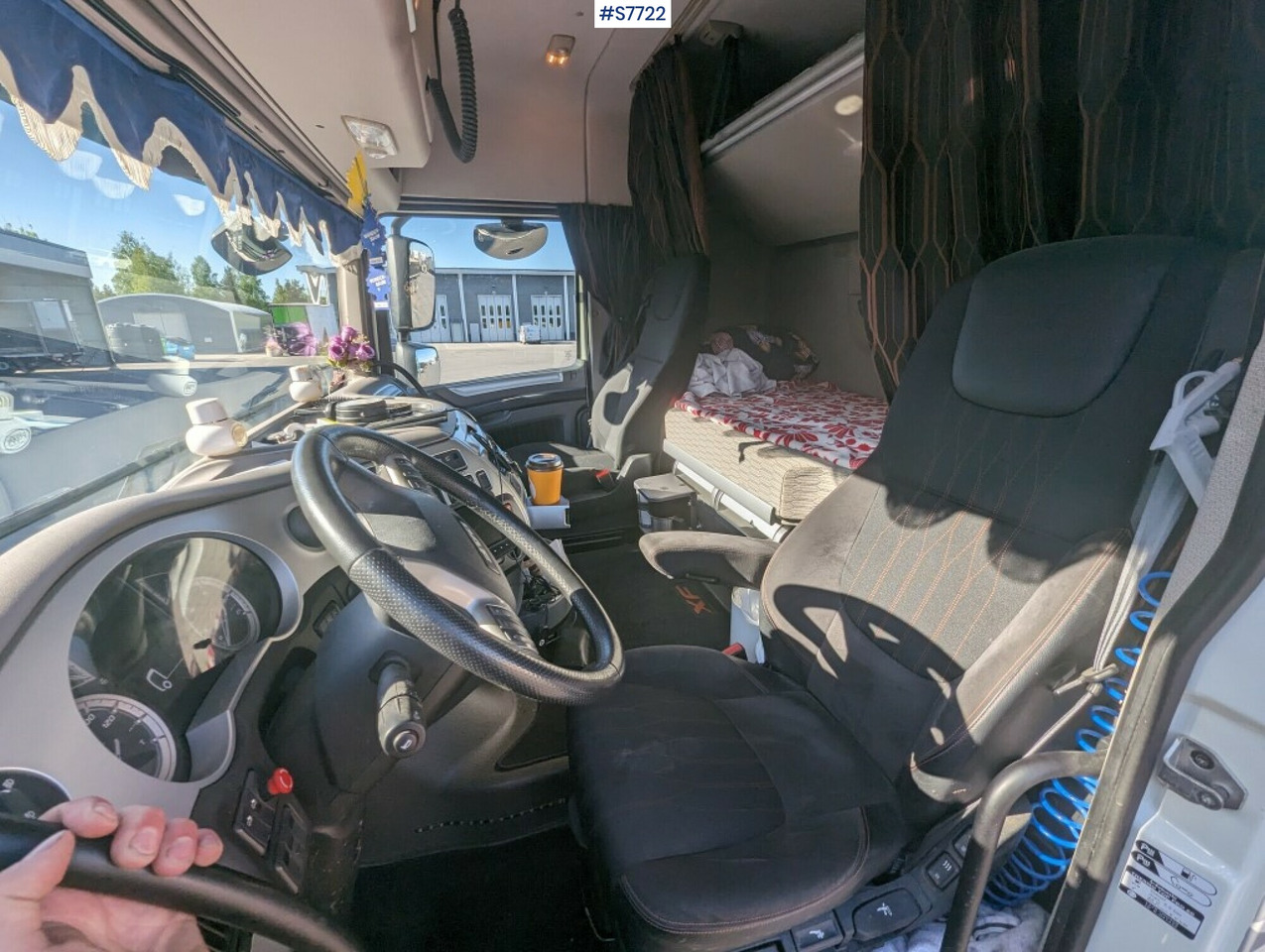 Самосвал камион Tipper Truck DAF FAT XF530Z: снимка 6 Самосвал камион Tipper Truck DAF FAT XF530Z: снимка 6