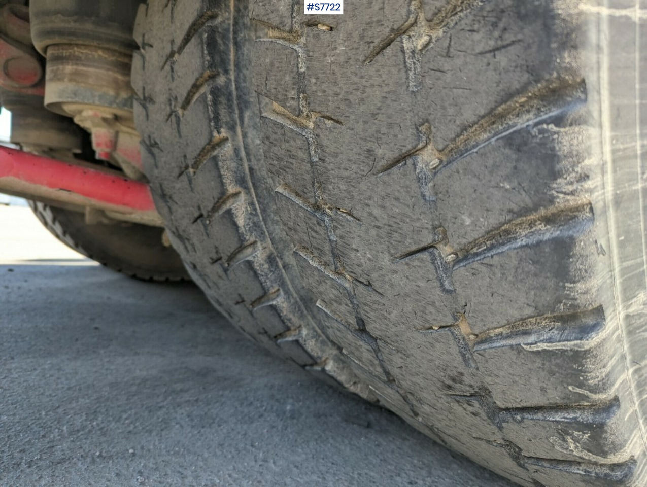 Самосвал камион Tipper Truck DAF FAT XF530Z: снимка 20 Самосвал камион Tipper Truck DAF FAT XF530Z: снимка 20