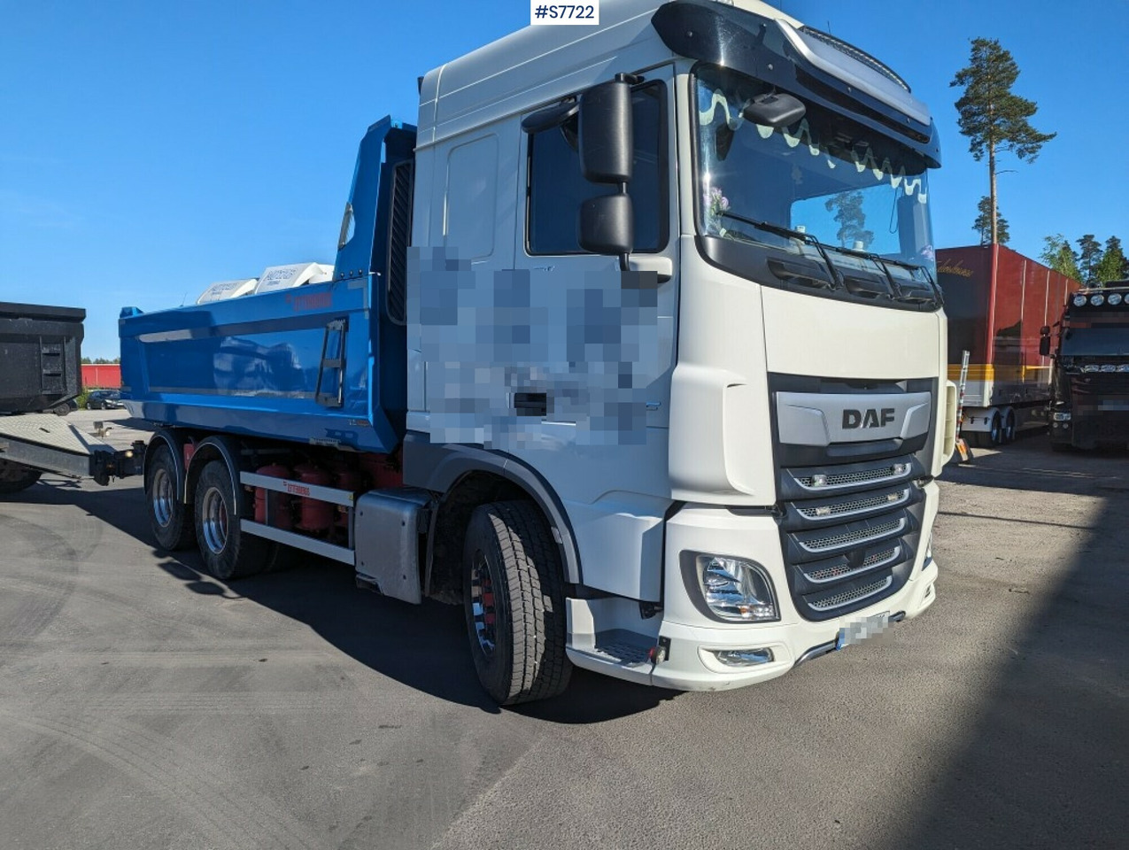 Tipper Truck DAF FAT XF530Z - Самосвал камион: снимка 1 Tipper Truck DAF FAT XF530Z - Самосвал камион: снимка 1