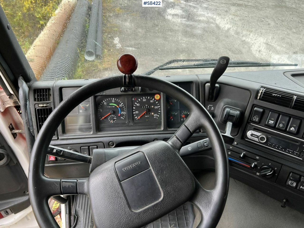 Tipper truck Volvo FM12 (SEE VIDEOS) - Самосвал камион: снимка 5 Tipper truck Volvo FM12 (SEE VIDEOS) - Самосвал камион: снимка 5