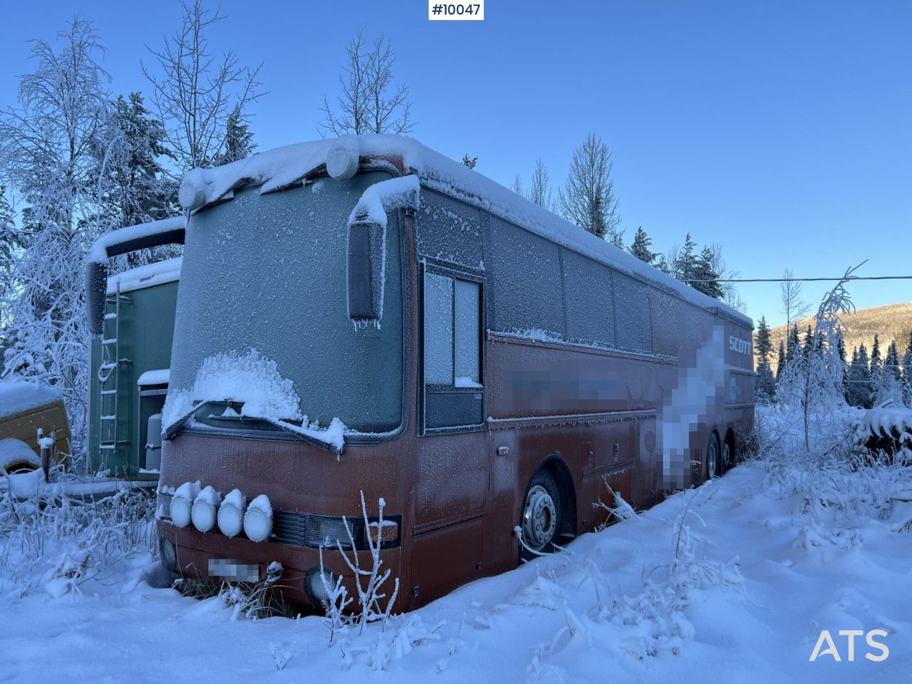 Кемпер ван VOLVO B10M-70B Motorhome / Snowmobile bus with rear lift: снимка 18