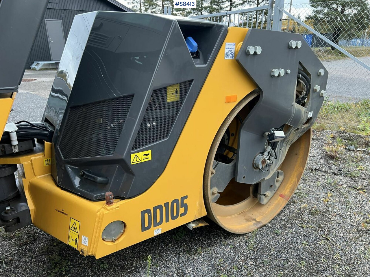 VOLVO DD105 Asphalt Compactor - Компактор: снимка 4 VOLVO DD105 Asphalt Compactor - Компактор: снимка 4