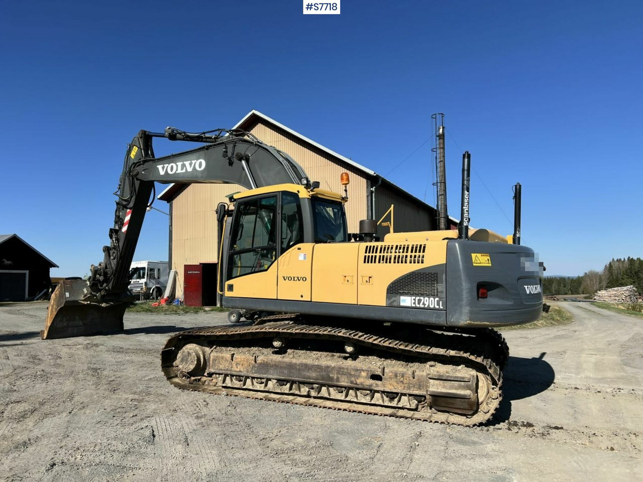 VOLVO EC 290 CL WITH DIGGING SYSTEM AND GEAR (SEE VIDEO) - Багер: снимка 3 VOLVO EC 290 CL WITH DIGGING SYSTEM AND GEAR (SEE VIDEO) - Багер: снимка 3