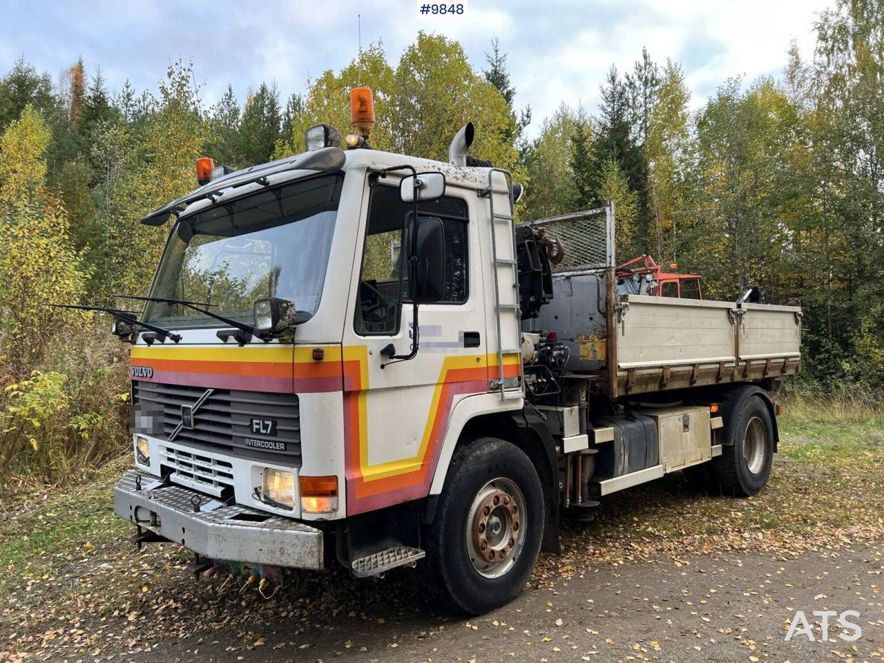 VOLVO FL7 4X2 Crane truck/Dump truck with Hiab071 crane - Самосвал камион, Камион с кран: снимка 1 VOLVO FL7 4X2 Crane truck/Dump truck with Hiab071 crane - Самосвал камион, Камион с кран: снимка 1