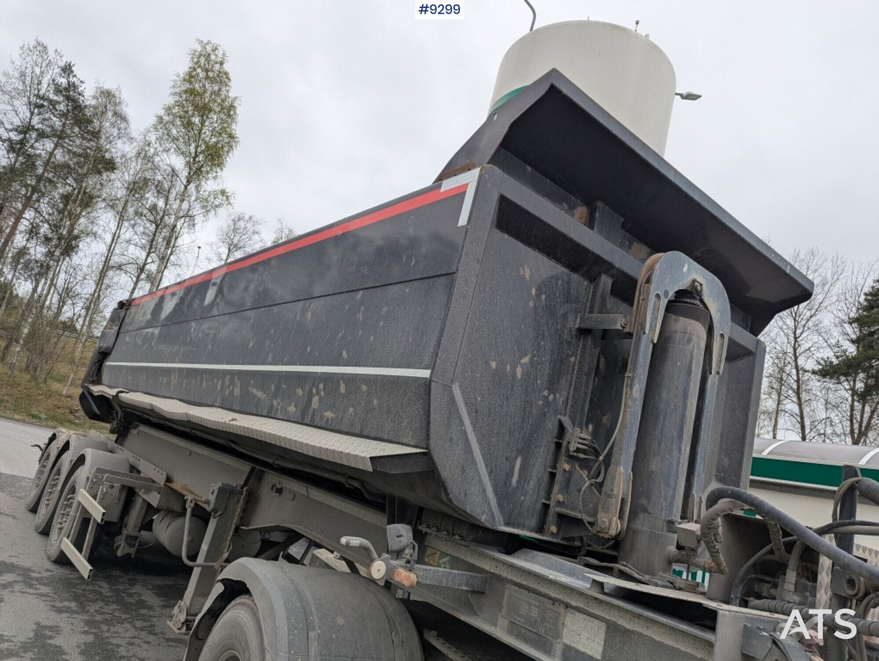 Tractor Unit Mercedes-Benz Arocs 3351 6x4 with tipper trailer - Влекач: снимка 5 Tractor Unit Mercedes-Benz Arocs 3351 6x4 with tipper trailer - Влекач: снимка 5