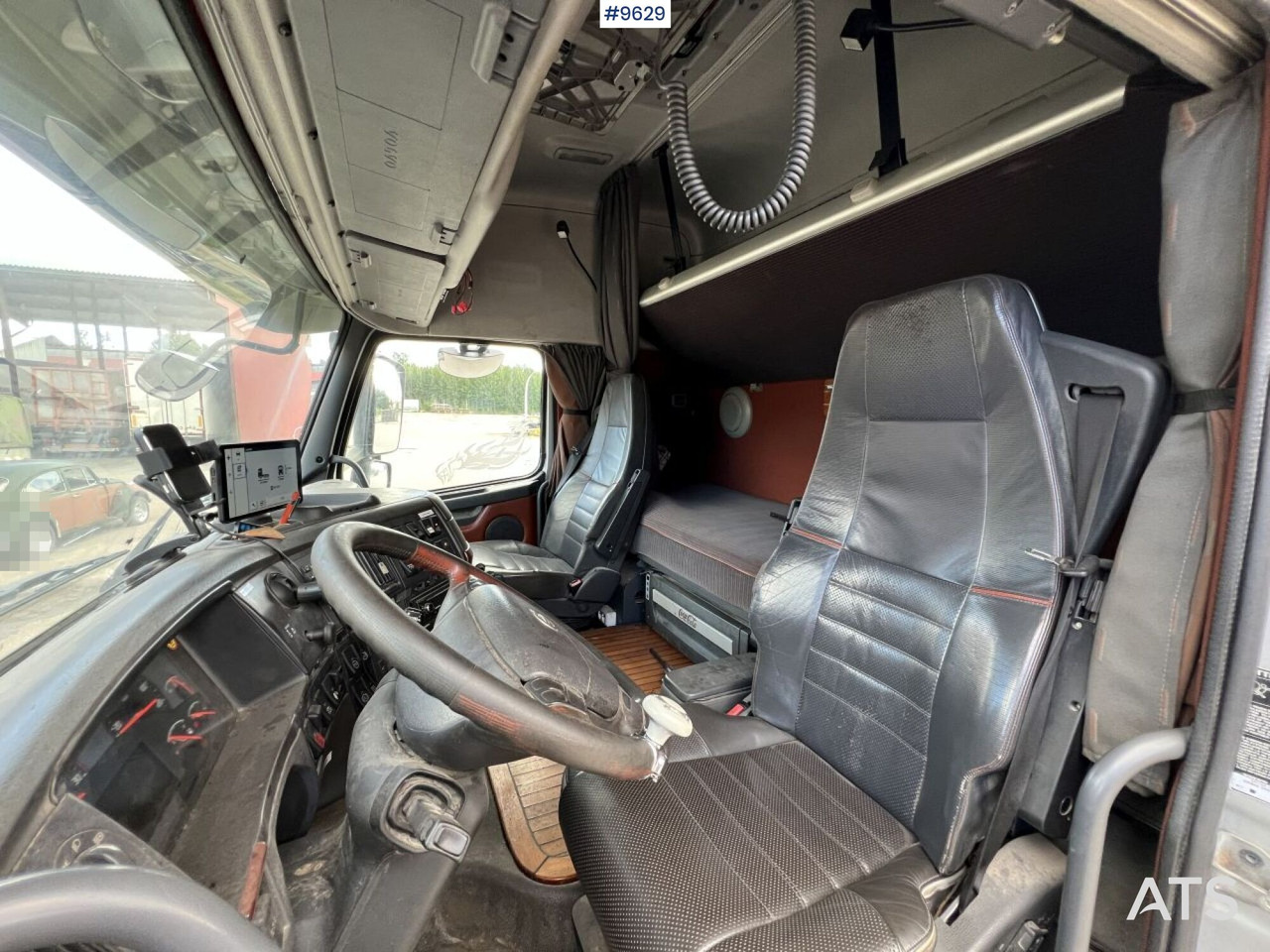 Влекач, Нискорамна площадка полуремарке Volvo FH16 5-axle tractor unit, GOLDHOFER STZ-VL 4-41/80 trailer: снимка 6