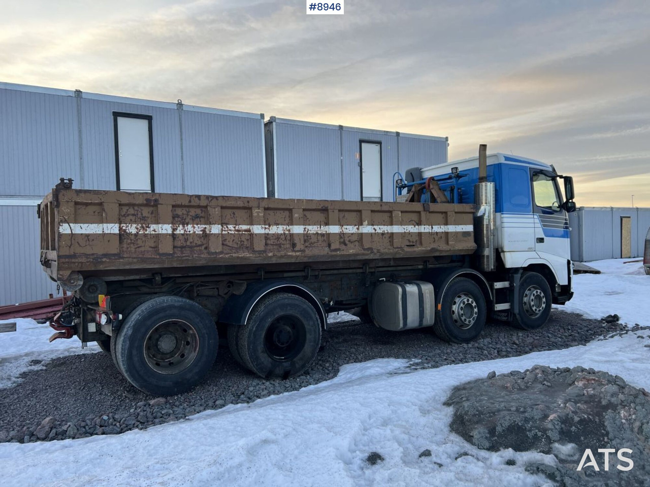 Volvo FH 12 8*2 Hooklift - REPAIR OBJECT - Мултилифт с кука камион: снимка 3 Volvo FH 12 8*2 Hooklift - REPAIR OBJECT - Мултилифт с кука камион: снимка 3