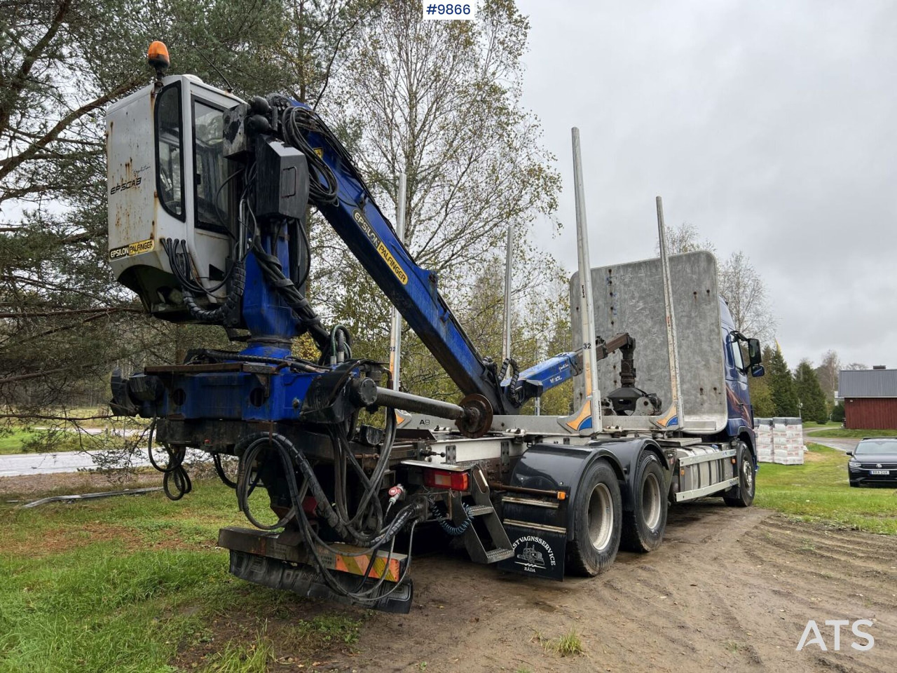 Volvo FH D13 Timber truck with Palfinger M110 crane - Камион за дърва: снимка 4 Volvo FH D13 Timber truck with Palfinger M110 crane - Камион за дърва: снимка 4