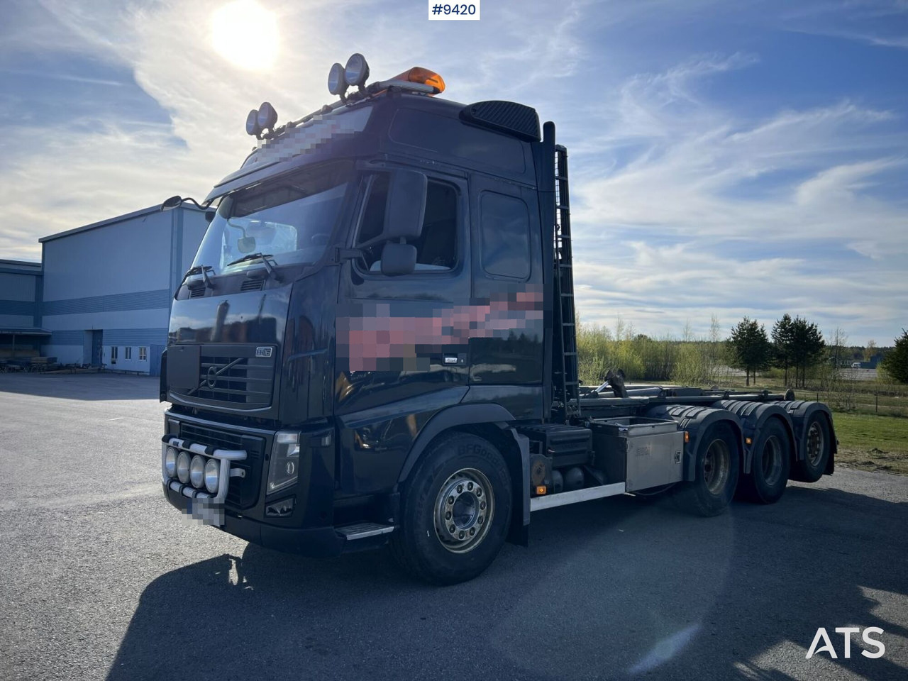 Volvo FH16 8*4 Tridem Hooklift - Мултилифт с кука камион: снимка 1 Volvo FH16 8*4 Tridem Hooklift - Мултилифт с кука камион: снимка 1