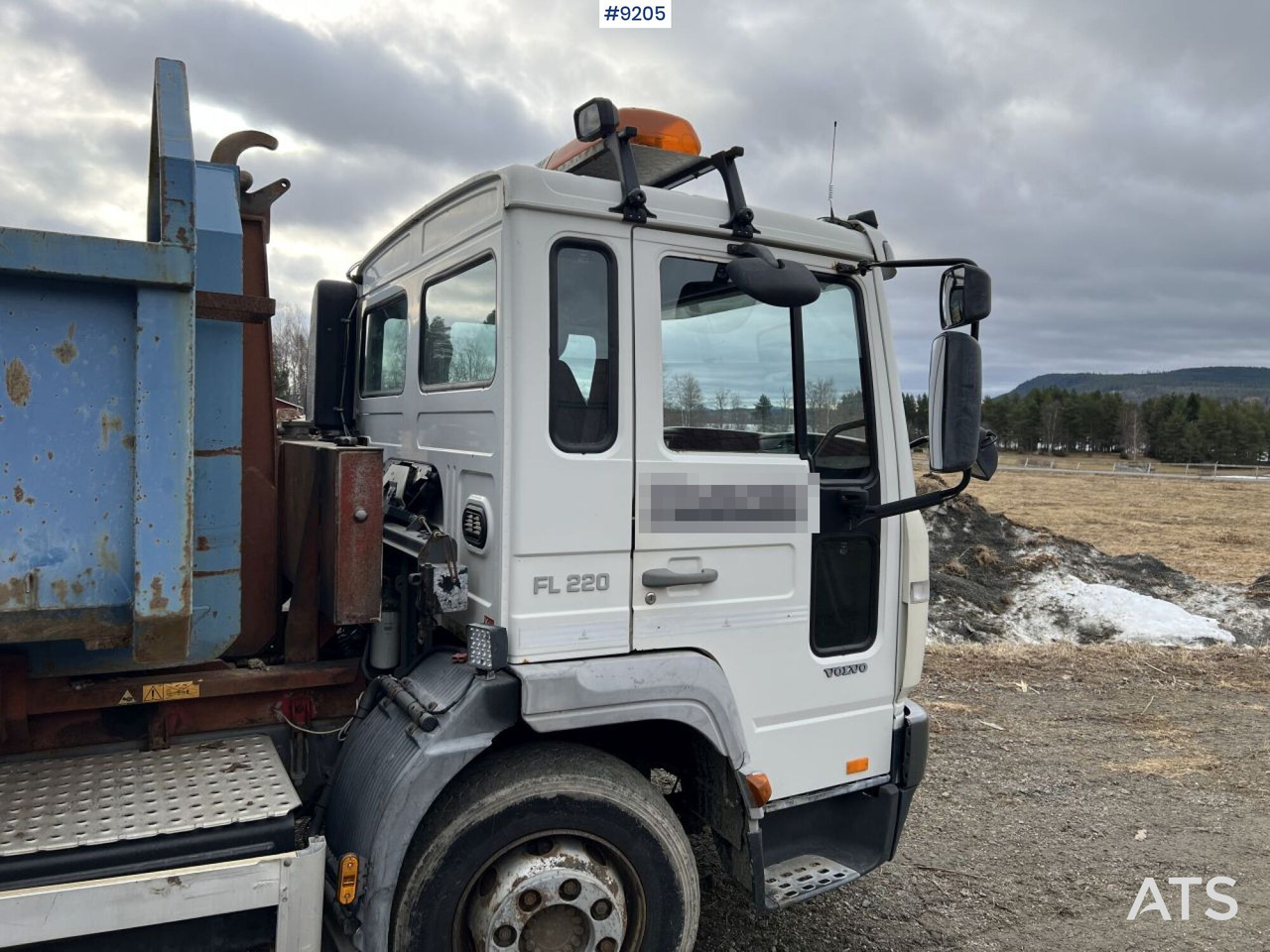 Volvo FL 6 4X2 Truncated hooklift with flatbed - Мултилифт с кука камион: снимка 5 Volvo FL 6 4X2 Truncated hooklift with flatbed - Мултилифт с кука камион: снимка 5