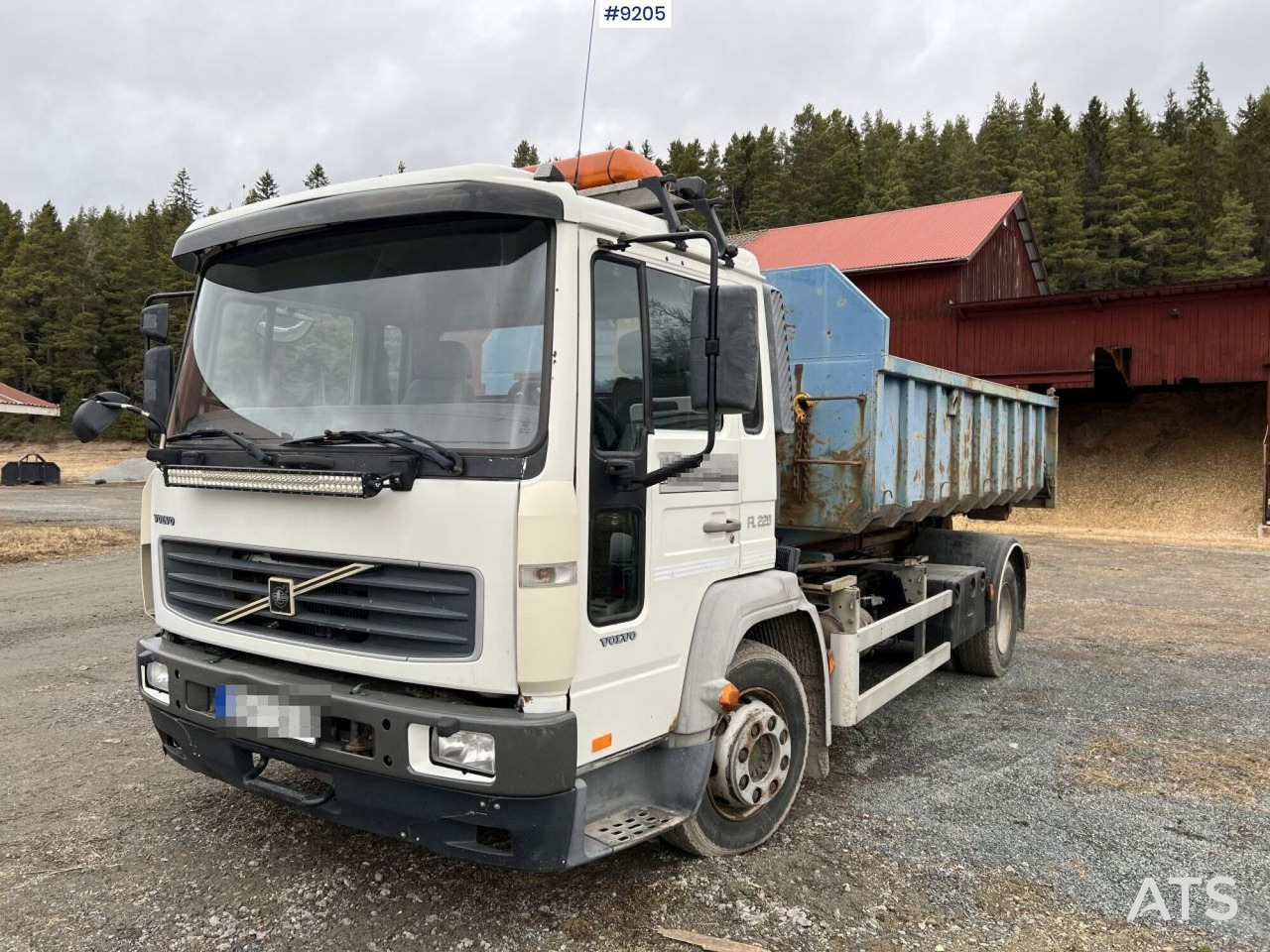 Volvo FL 6 4X2 Truncated hooklift with flatbed - Мултилифт с кука камион: снимка 2 Volvo FL 6 4X2 Truncated hooklift with flatbed - Мултилифт с кука камион: снимка 2