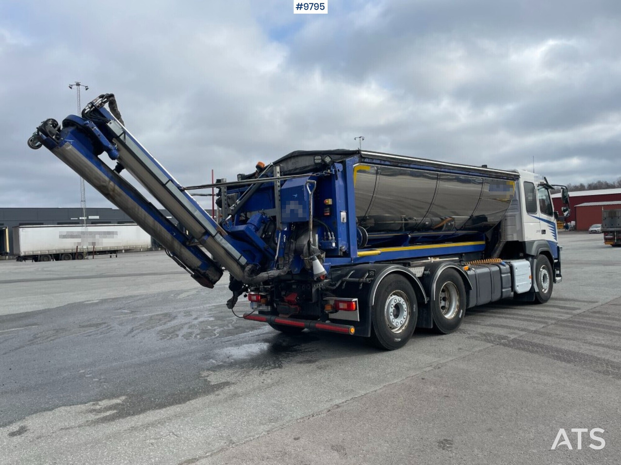 Volvo FM 370 6X2 Spreader truck - Самосвал камион: снимка 5 Volvo FM 370 6X2 Spreader truck - Самосвал камион: снимка 5