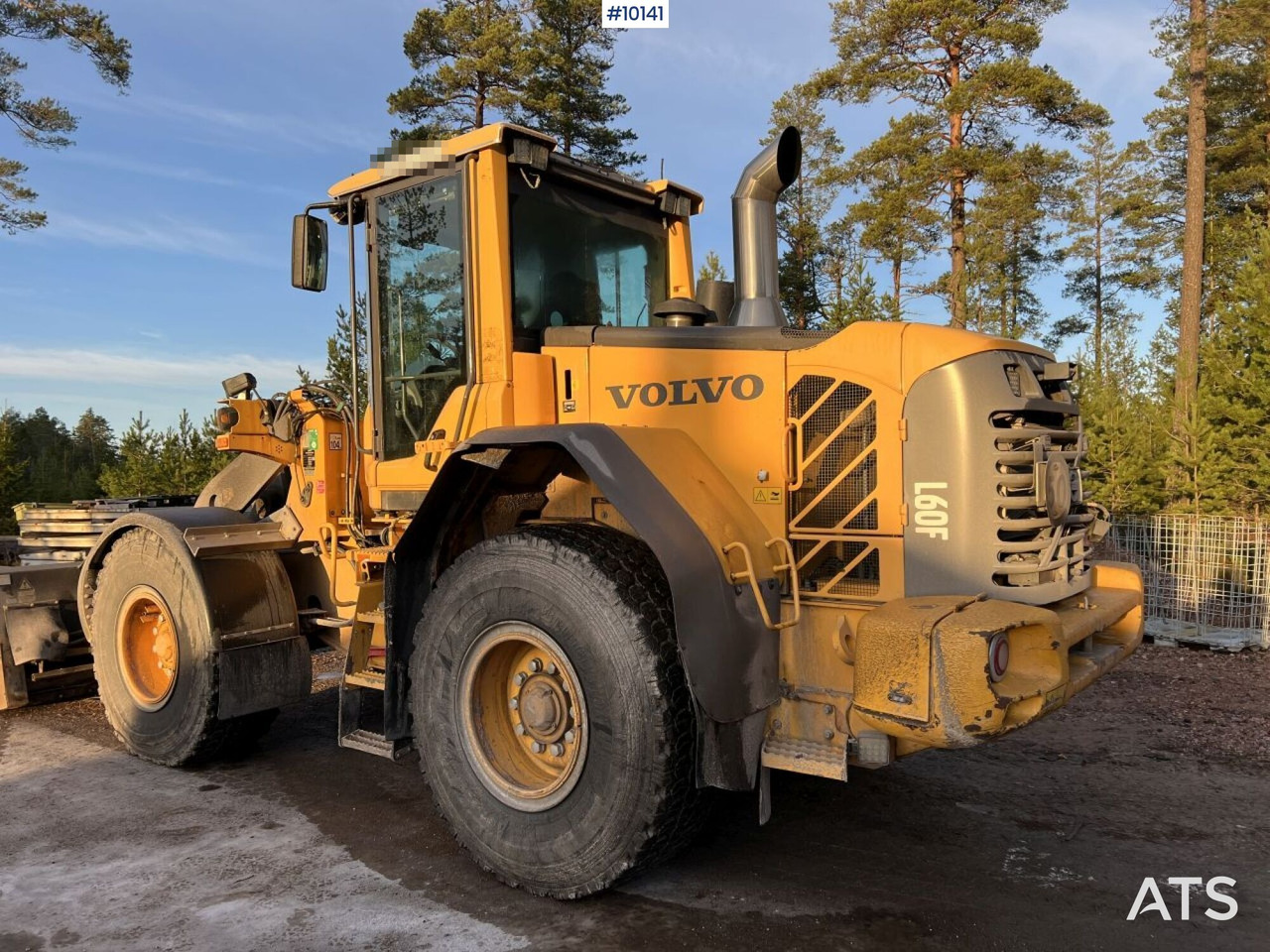 Volvo L60F Wheel loader with tilt hitch (VIDEO) - Колесен товарач: снимка 3 Volvo L60F Wheel loader with tilt hitch (VIDEO) - Колесен товарач: снимка 3
