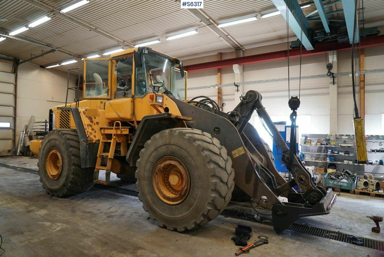 WHEEL LOADER VOLVO L220 E - Колесен товарач: снимка 1 WHEEL LOADER VOLVO L220 E - Колесен товарач: снимка 1