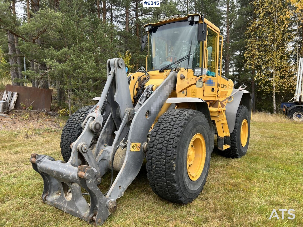 Wheel loader Volvo L90E - Колесен товарач: снимка 2 Wheel loader Volvo L90E - Колесен товарач: снимка 2