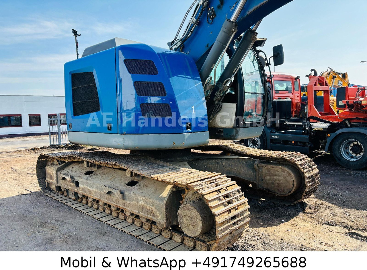 Liebherr R926 Compact *Oilquick/Verstellausleger - Верижен багер: снимка 5 Liebherr R926 Compact *Oilquick/Verstellausleger - Верижен багер: снимка 5